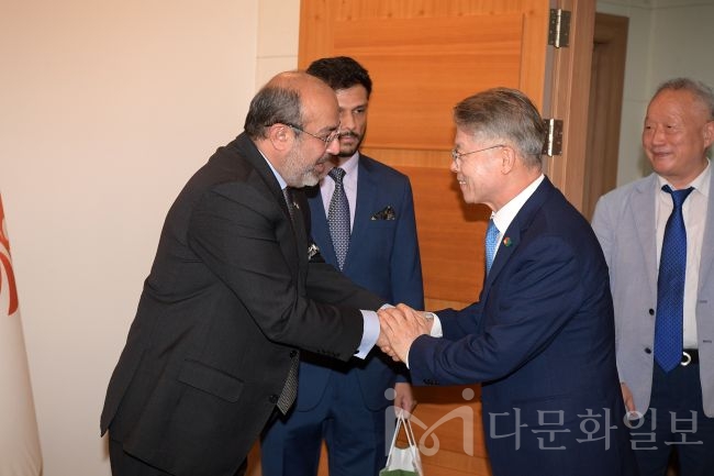 민형배 시장, 주한 파키스탄 대사 만나 교류협력 방안 논의 사진